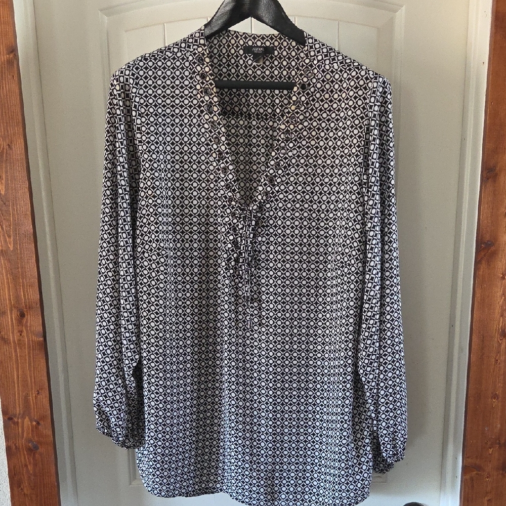 Alfani Black and White Geometric Blouse